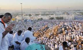 Tears, prayers as 1.4 million Muslims mark peak of hajj
