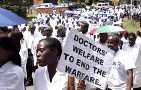 Enugu health workers begin indefinite strike