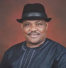 Barrister Wike presents PDP clearance certificate to party leaders
