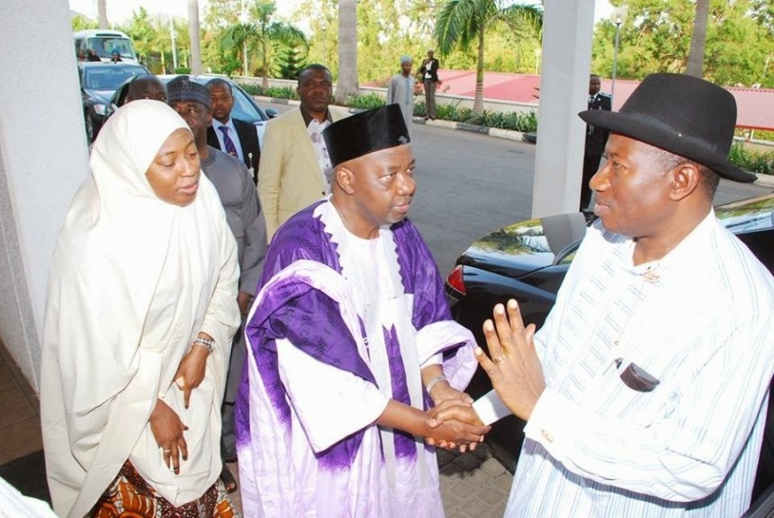 President Jonathan retains Sambo as his running mate for 2015 election