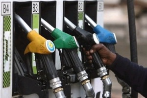 FG reduces price of petrol by N10 per litre