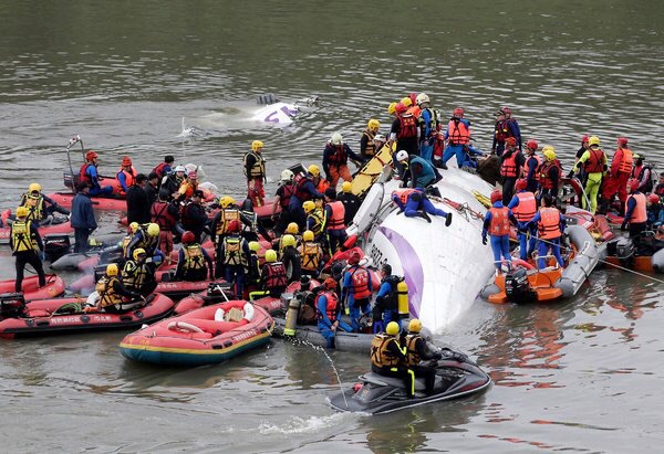 23 killed as Plane crashes into river in Taiwan