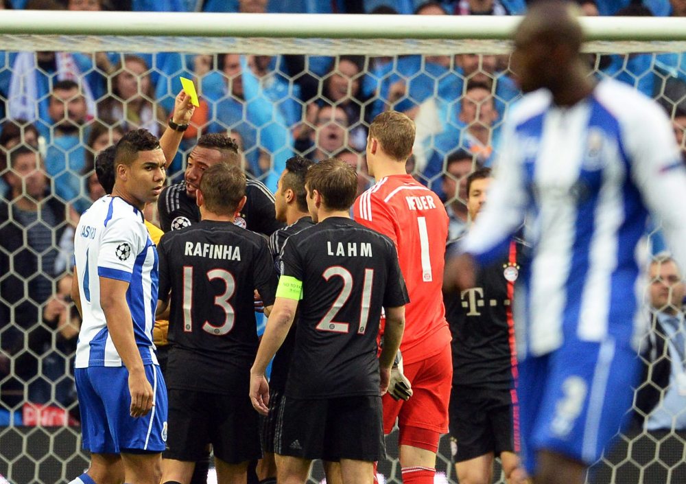 Porto stun heavy favourites Bayern Munich