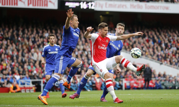 Chelsea close in on title after goalless draw at Arsenal