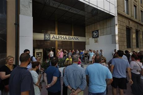 Bank of Greece recommends banks remain closed