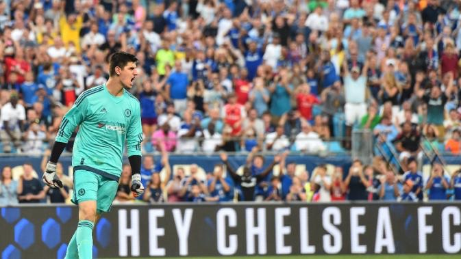 Courtois shines as Chelsea beat PSG in friendly
