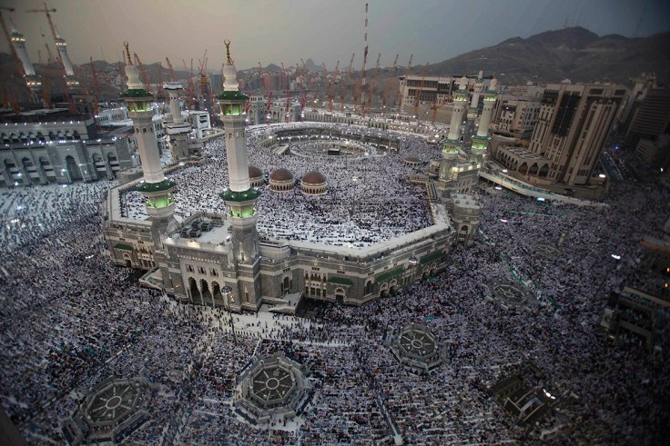 717 people killed in stampede near Mecca, Saudi Arbia