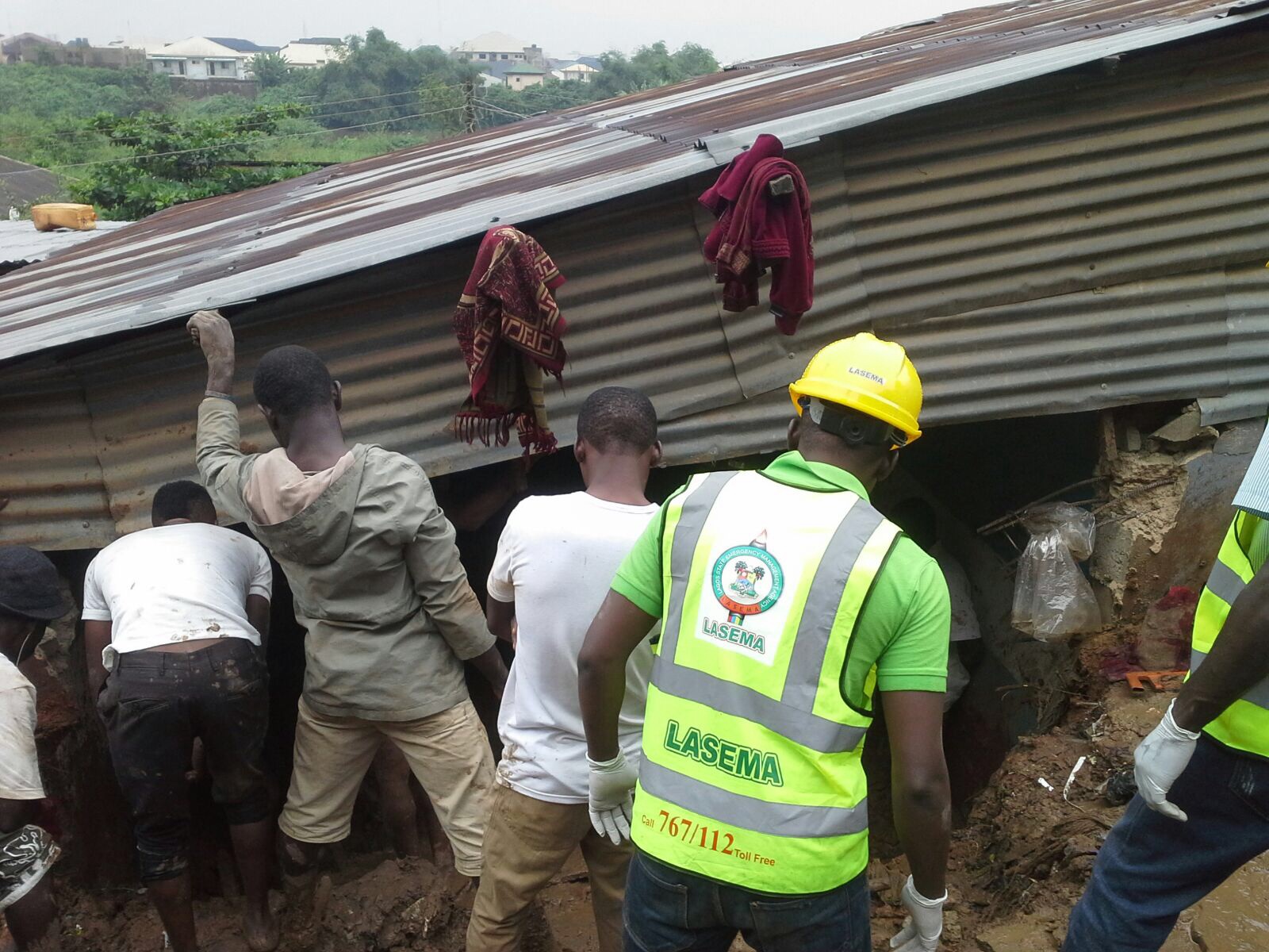 Four killed in another building collapse in Lagos