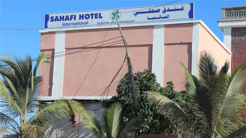 Attackers storm Somali hotel after car bomb explosion