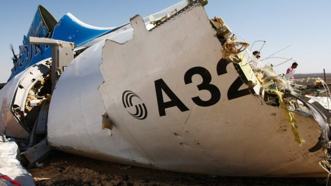 Britain counters Russia, says Islamic State brought down crashed plane