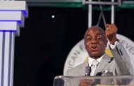 Oyedepo rain curses on fraudsters who take advantage of his church