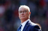 Ranieri weeps for joy as Leicester edge closer to title