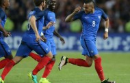 Payet's superb late free kick helps France beat Cameroon 3-2