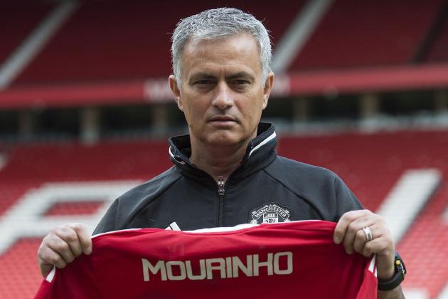Manchester United need strengthened defence for Mourinho to deliver title