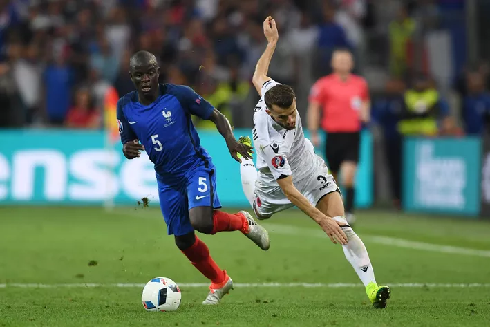 Chelsea, Leicester City agree €35m deal for N'Golo Kante