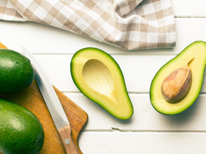 Here’s what happens to your body if you eat an avocado pit