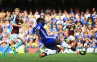 Chelsea go tops after class performance by Eden Hazard vs Burnley