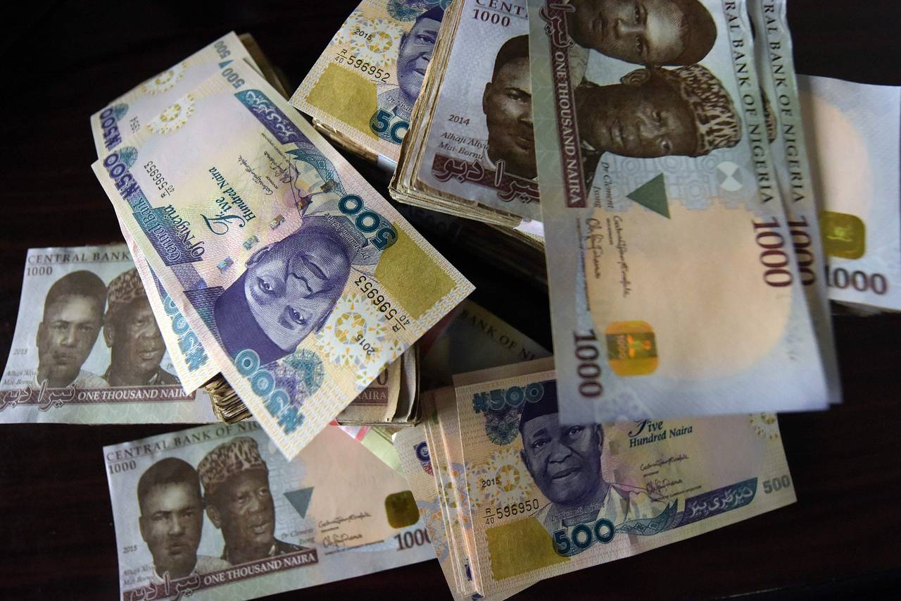 Naira falls further to 414/dollar