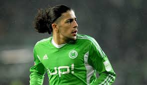 Chelsea to pay Wolfsburg's £22m valuation of left-back Ricardo Rodriguez