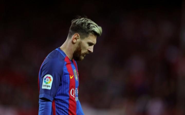 Lionel Messi 'rejects' new deal at Barcelona