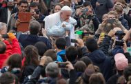 Many Catholics are worse than atheists: Pope Francis