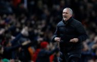 Jose Mourinho furious as Hull City hold Man United at Old Trafford