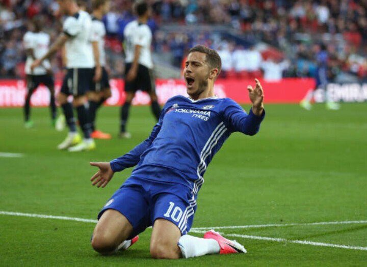 Real Madrid ready to smash world transfer record to sign Eden hazard