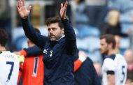 After Chelsea slip, Tottenham “dream” of snatching title