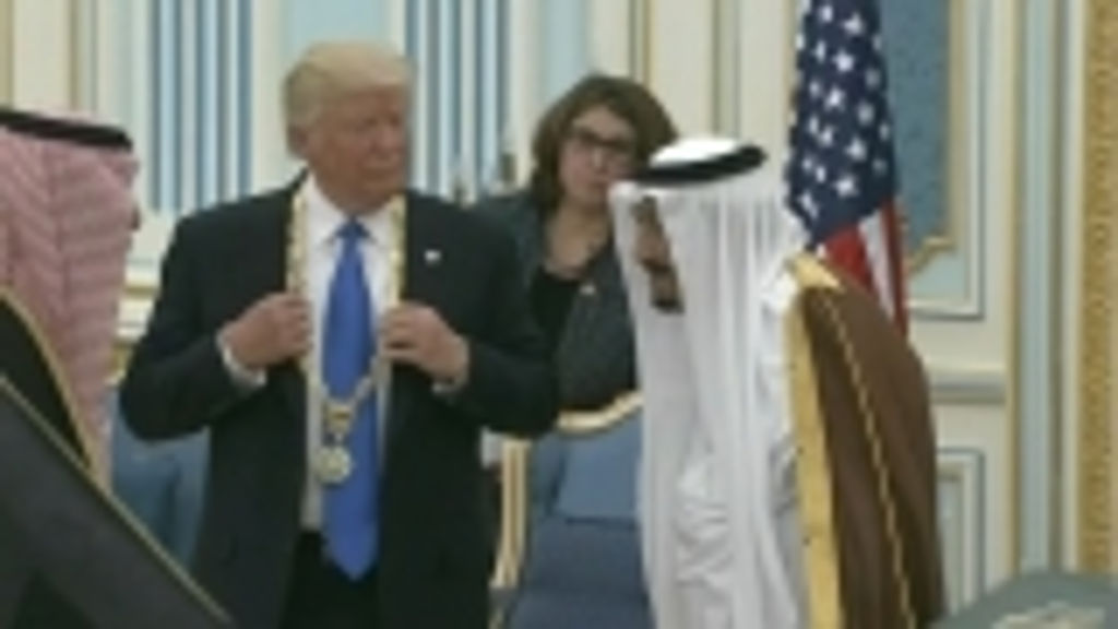 Long-time  Trump backer pillory him for accepting award from Saudi King