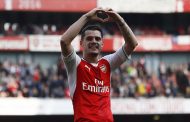 Arsenal end Manchester United league unbeaten run, keep top-four hopes aflame