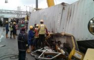 More than 0 persons feared as container falls on 2 commercial buses in Lagos