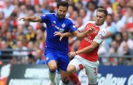 Chelsea lose to Arsenal doomed by  Pedro's red card, Cesc Fabregas' defensive lapse