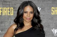 Sanaa Lathan shaves her head bald and she looks gorgeous