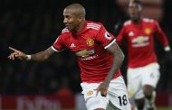 Ashley Young scores double as Manchester United beat  Watford 4-2