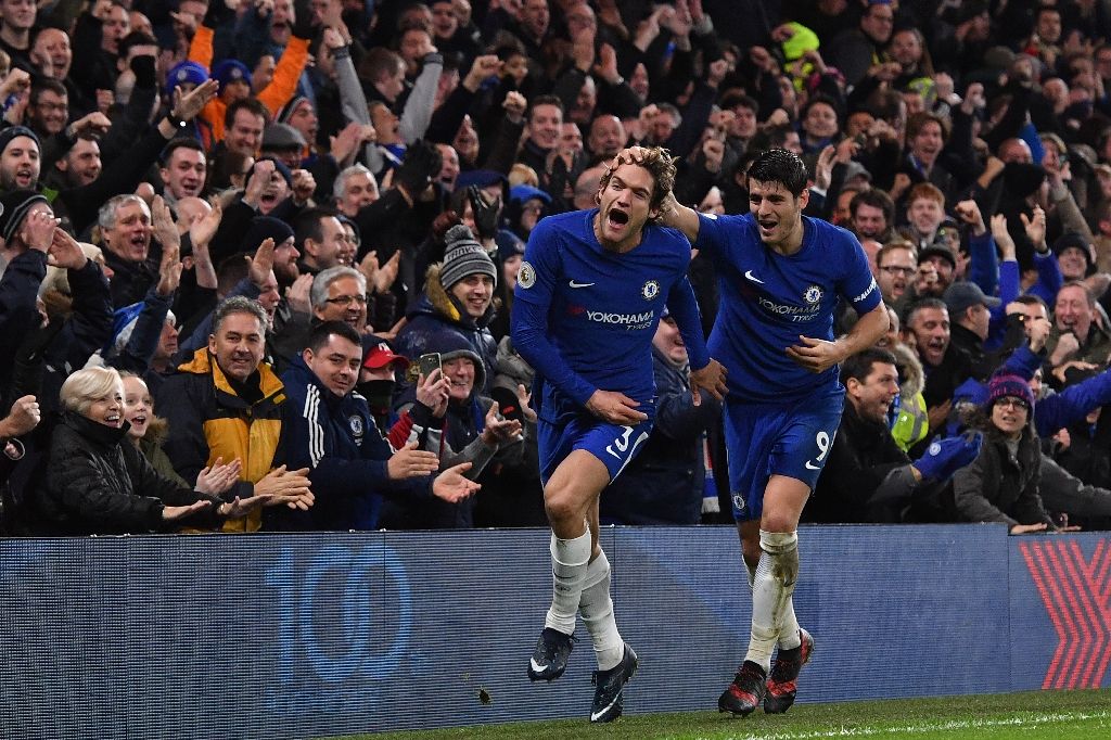 Chelsea close on United after 2-0 victory over Brighton