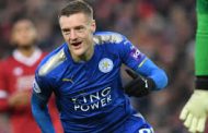 Vardy opens 2019 with winner for Leicester at Everton in EPL