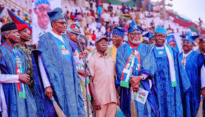 Buhari, Oshiomhole, top APC leaders stoned, booed in Ogun