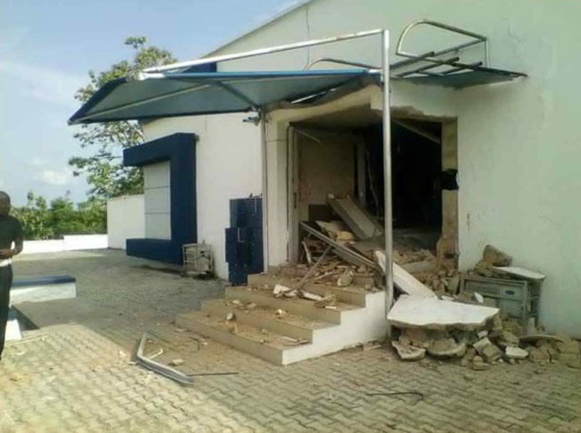 11-man robbery gang attacks First Bank in Ondo, kills seven, injures five