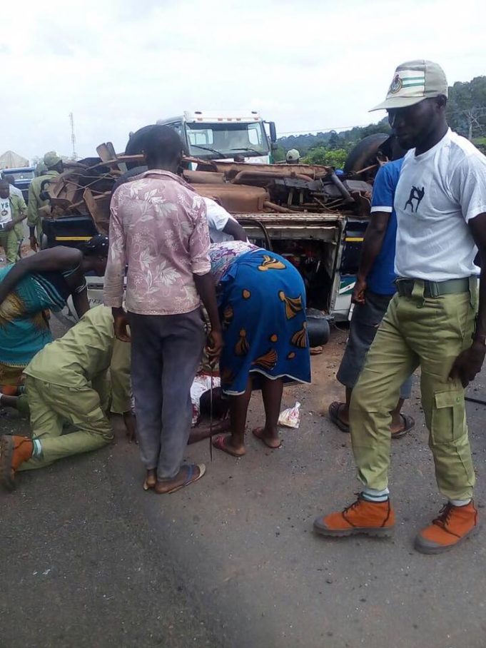 17 NYSC members in auto crash after completing three-week orientation near Jalingo