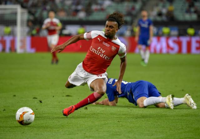 Everton complete busy transfer window with Iwobi signing