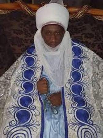 Gov. Matawalle presents letter of appointment to new Emir of Kaura-Namoda