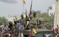 Mali coup: Military promises elections after ousting president