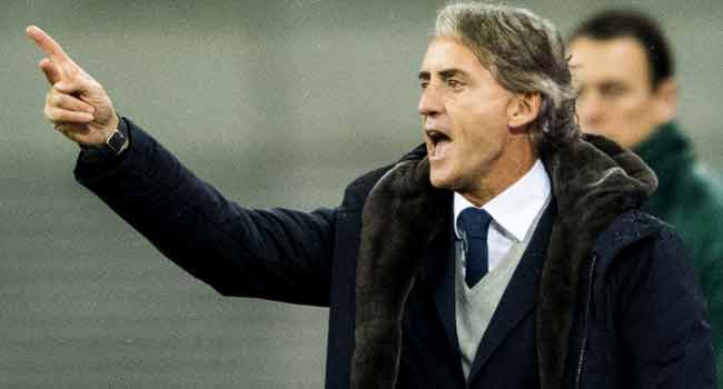 Italy coach Mancini tests positive for COVID-19