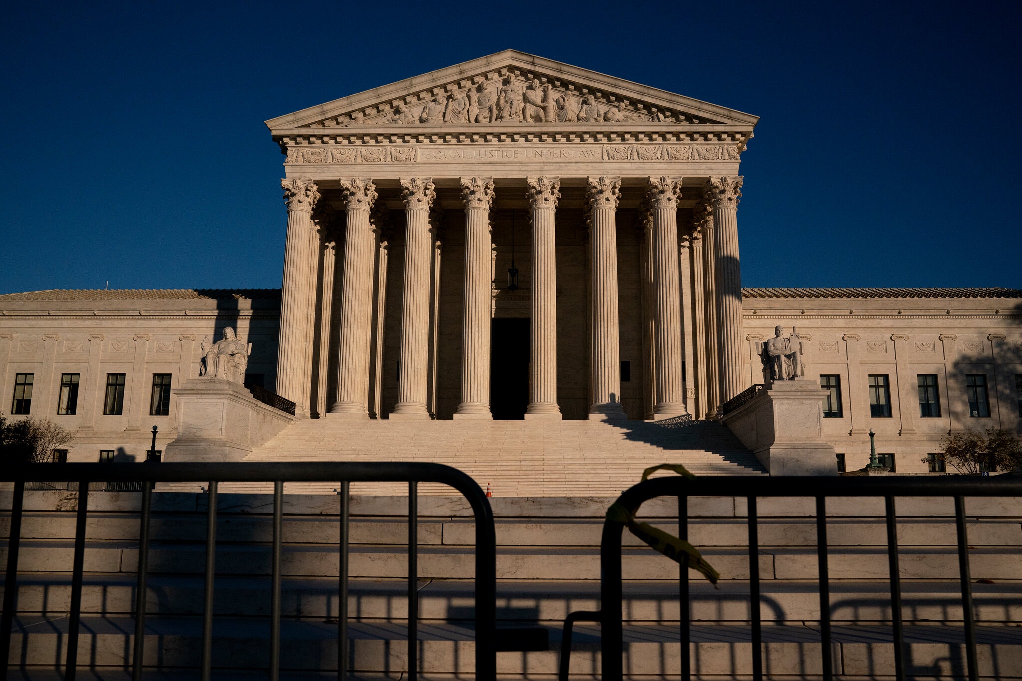 Supreme Court rejects Texas suit seeking to subvert election