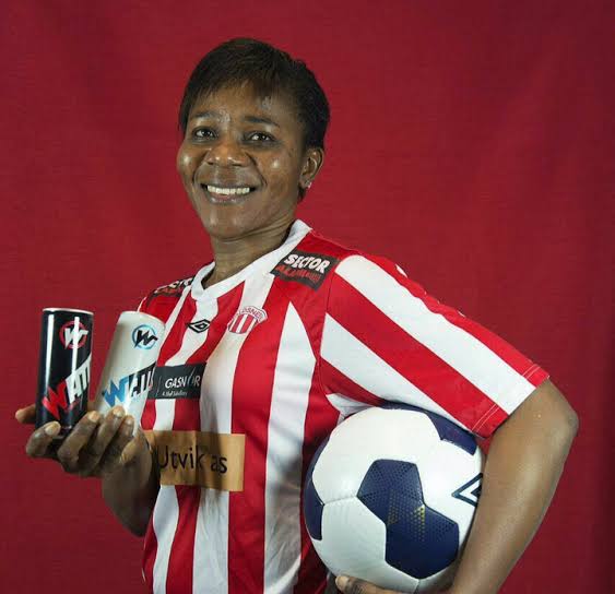 Ex Falcon player, Maureen Madu, trains 100 budding female footballers in Anambra