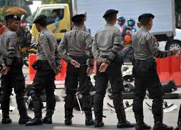 Indonesia names four foreigners as terror suspects