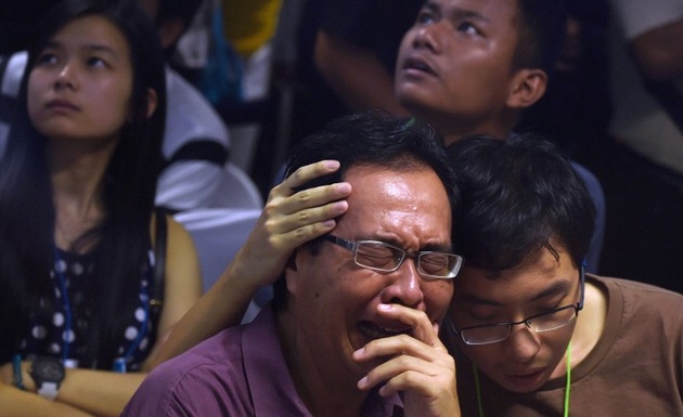 40 bodies retrieved from crashed AirAsia plane in sea off Indonesia