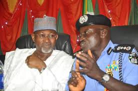 We don't need you in APC, Oyegun tells defecting politicians