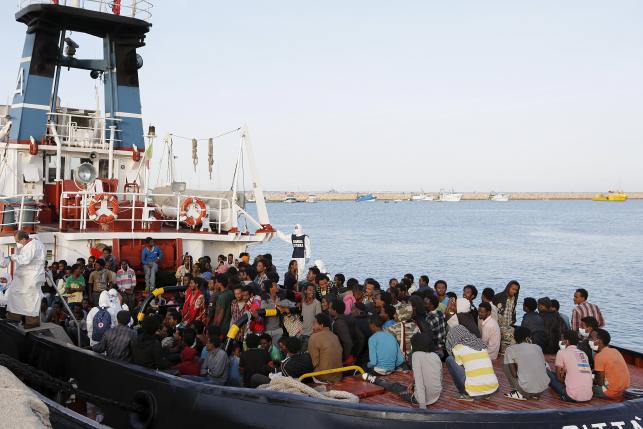 International effort rescues over 5,000 Mediterranean migrants