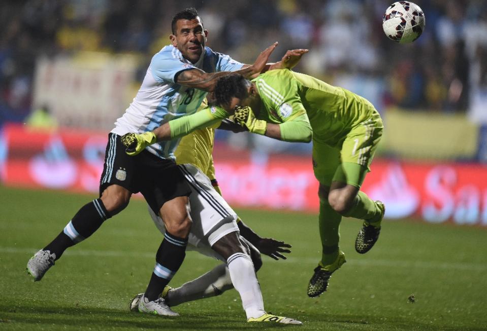 Argentina vs Colombia: Tevez penalty eliminates Colombia despite Ospina heroics